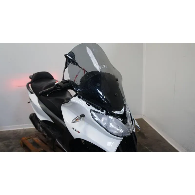 PIAGGIO MP3 300 LT