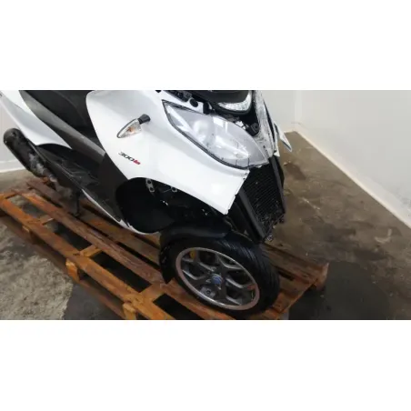 PIAGGIO MP3 300 LT