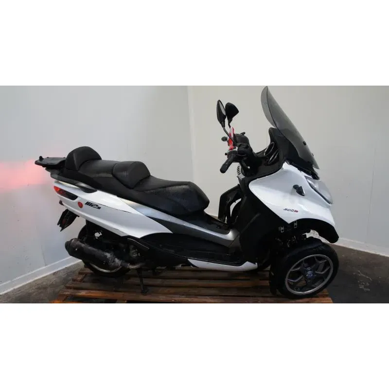 PIAGGIO MP3 300 LT