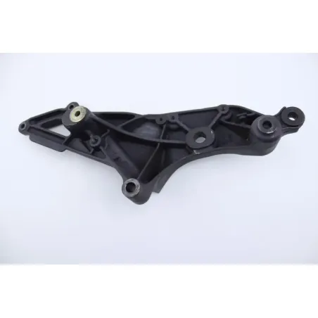 Support moteur droit MV AGUSTA BRUTALE 750 S 2003 - 2005