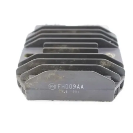 Regulateur charge batterie TRIUMPH ROCKET III 2300 TOURING 2010 - 2012