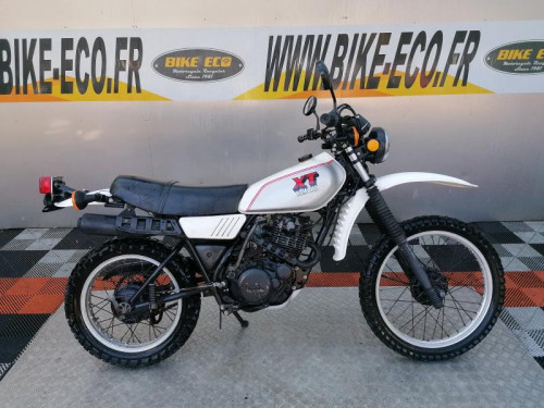 YAMAHA XT 250