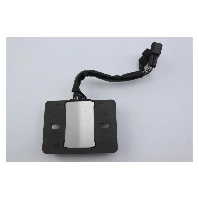 Regulateur charge batterie SUZUKI SFV 650 GLADIUS 2009 - 2015