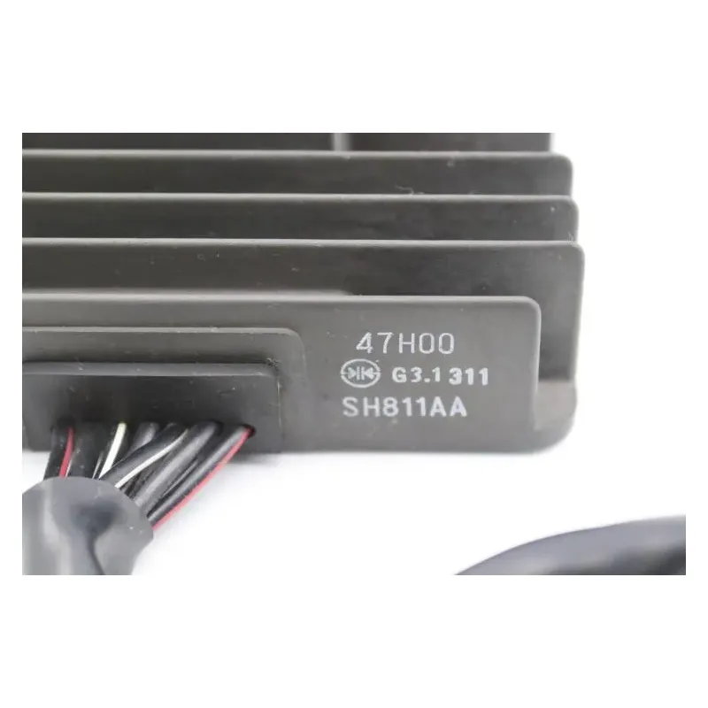 Regulateur charge batterie SUZUKI SFV 650 GLADIUS 2009 - 2015