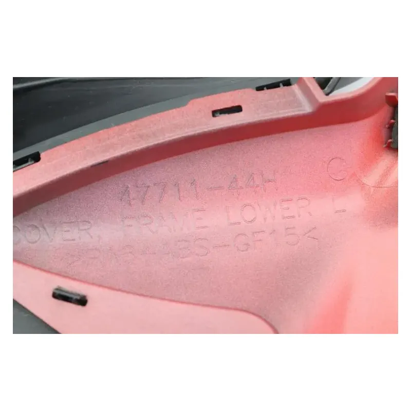 Coque arriere gauche SUZUKI SFV 650 GLADIUS 2009 - 2015