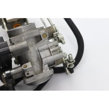 Rampe d'injection SUZUKI SFV 650 GLADIUS 2009 - 2015