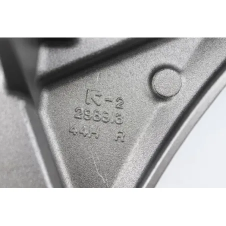 Platine avant droite SUZUKI SFV 650 GLADIUS 2009 - 2015