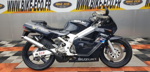 SUZUKI RGV 250 GAMMA