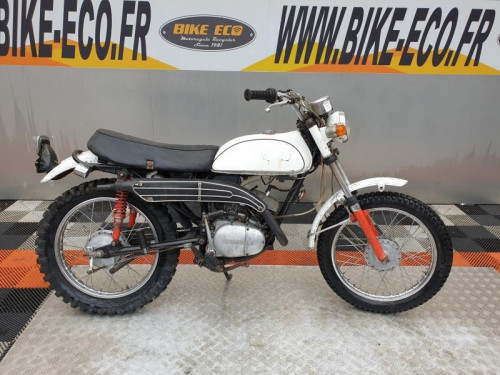YAMAHA AT 1 125