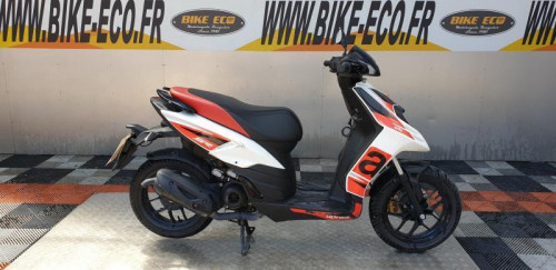 APRILIA SR 50 MOTARD MOTARD