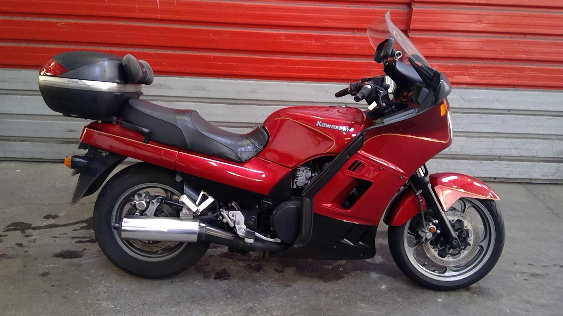 kawasaki gtr