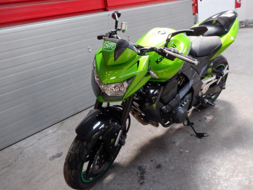 KAWASAKI Z750