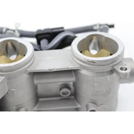 Rampe d'injection YAMAHA MT09 900 SP ABS 2021 - 2023