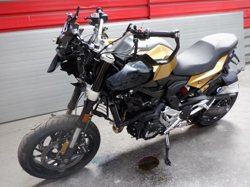bmw fx900