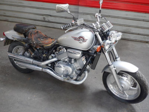 HONDA 750 VFC