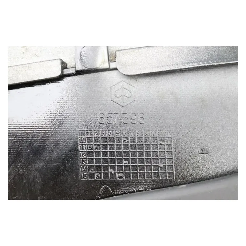 Plancher marche pied gauche PIAGGIO MP3 300 YOURBAN 2011 - 2016