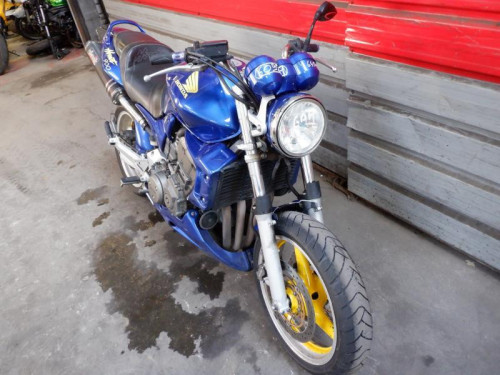 HONDA 900 HORNET