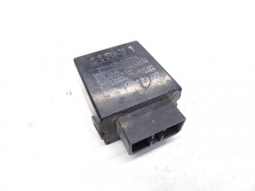Relais de clignotant YAMAHA FZ 750 1985-1986
