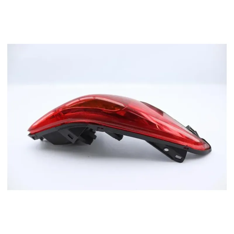 Feu arriere gauche HONDA NSS 250 FORZA ABS 2005 - 2006