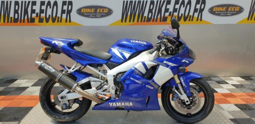 YAMAHA YZF 1000 R1