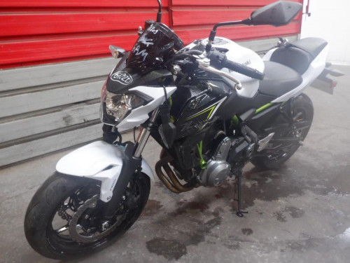 KAWASAKI Z650