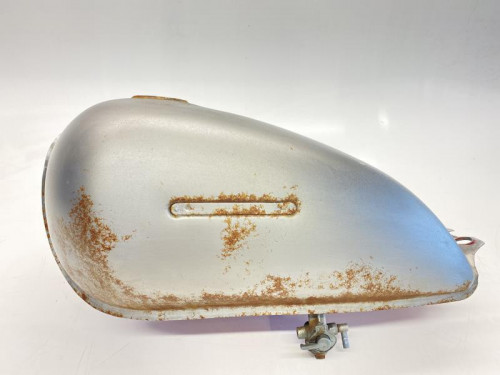 Reservoir SUZUKI GN 125 1982-1996