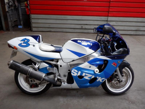 SUZUKI 600 GSXR