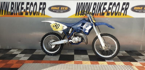 YAMAHA YZ 125