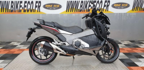 HONDA INTEGRA 750