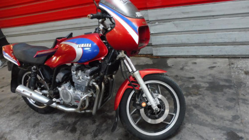 YAMAHA 900 XJ