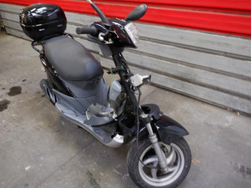 PIAGGIO 100 FLY