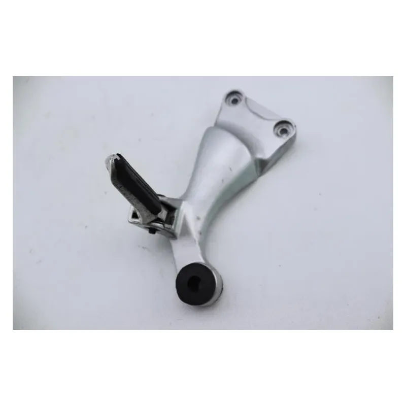 Platine arriere gauche SUZUKI GSXR 1300 HAYABUSA 1999 - 2007