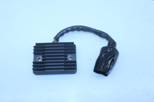 Regulateur charge batterie HONDA 800 VFR RC 46 1998 - 2001