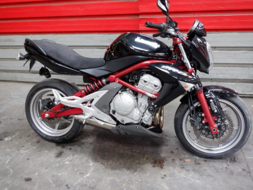 KAWASAKI ER6