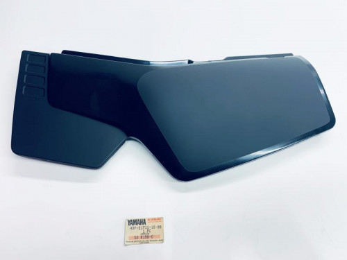 Cache carenage sous selle gauche YAMAHA XT 600 1984-1986